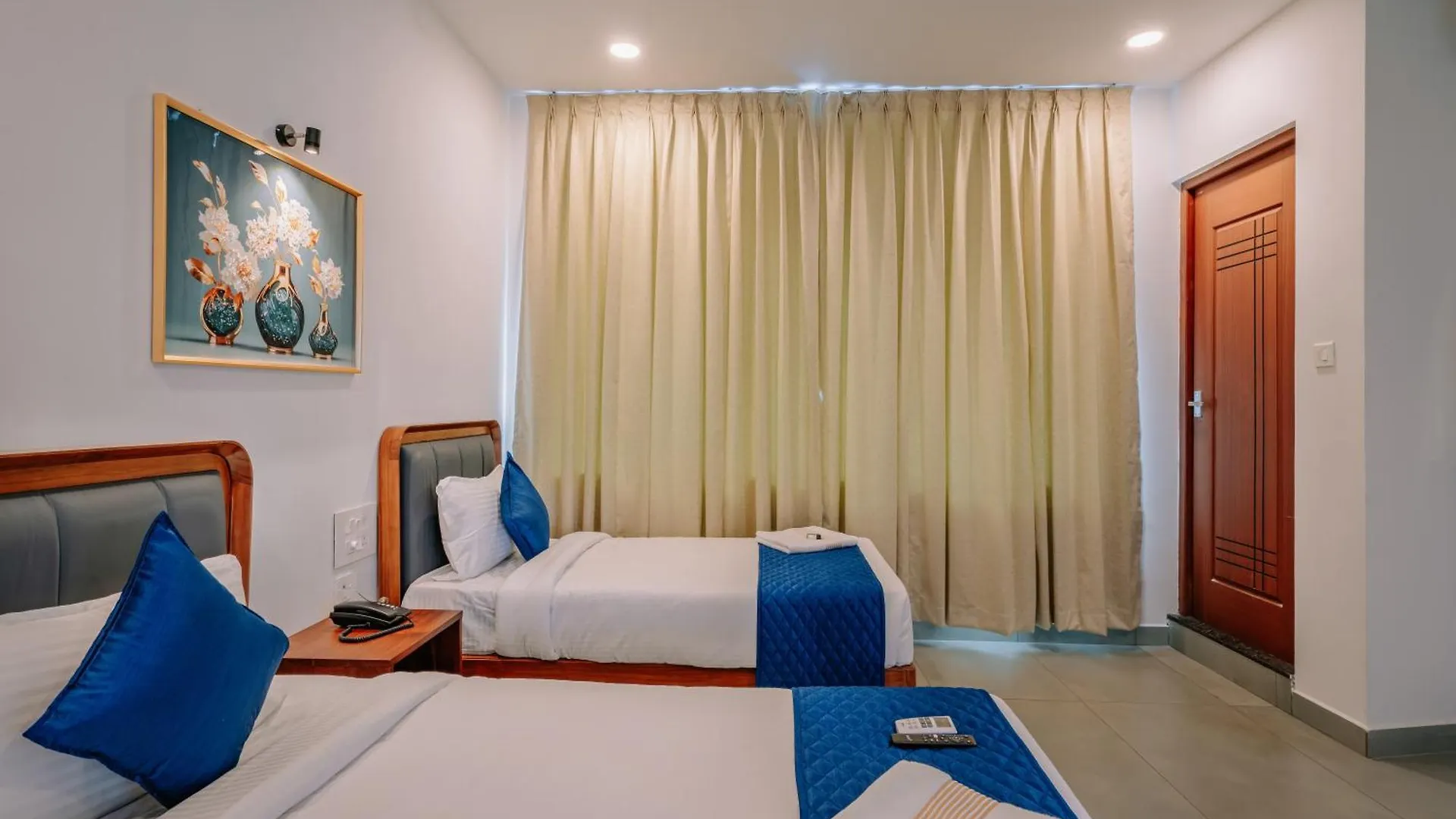 **  Urbn24 Business Class Hotel Kochi 인도